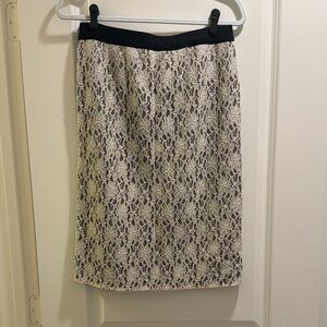 Misook Black and Cream Lace Pencil Skirt